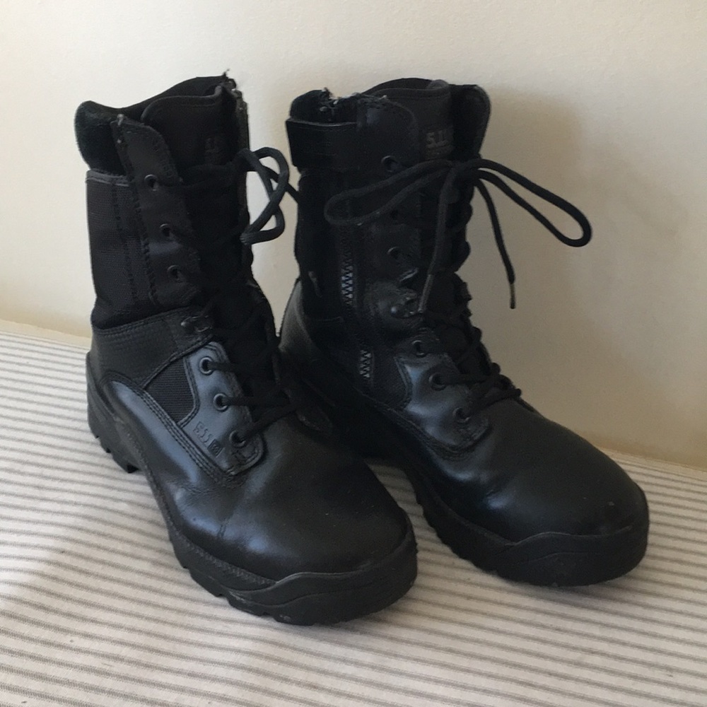 Men’s Zip Up Combat Work Boots 9.5